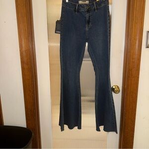 Rock n Roll Devil “Bargain Button Bell” bottom jeans, NWT!